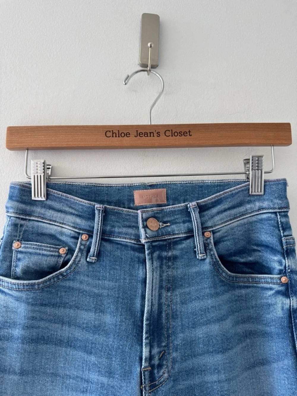 MOTHER The Insider Crop Step Fray Jeans in Out Of The Blue 26 - Picture 4 of 8